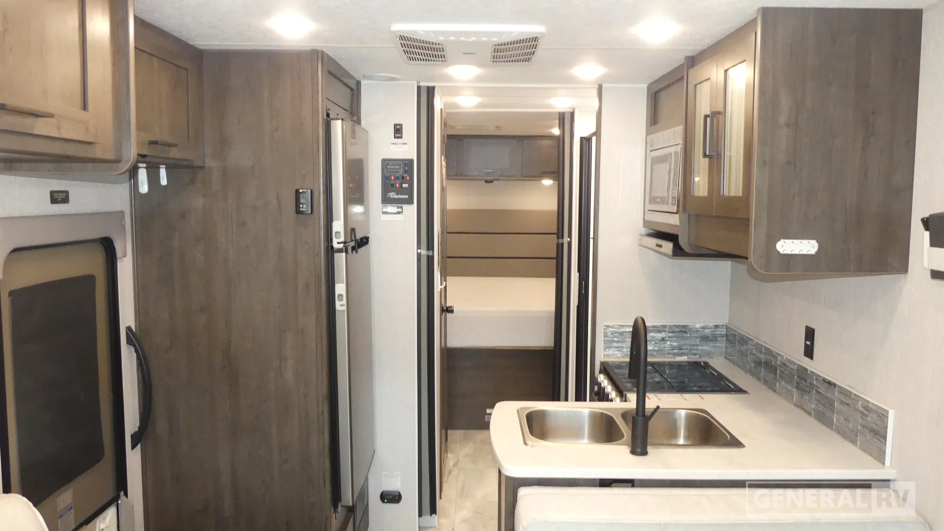 2023 Coachmen Pursuit 27XPS - Photo 3
