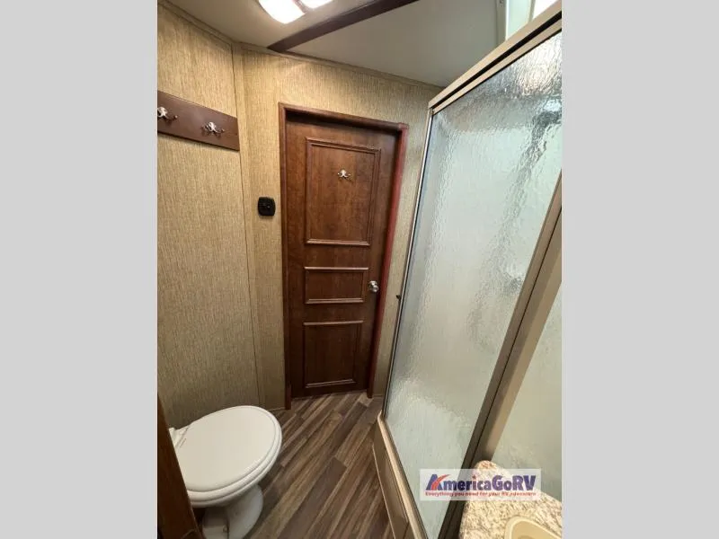 2017 Keystone RV Outback 326RL - Photo 4