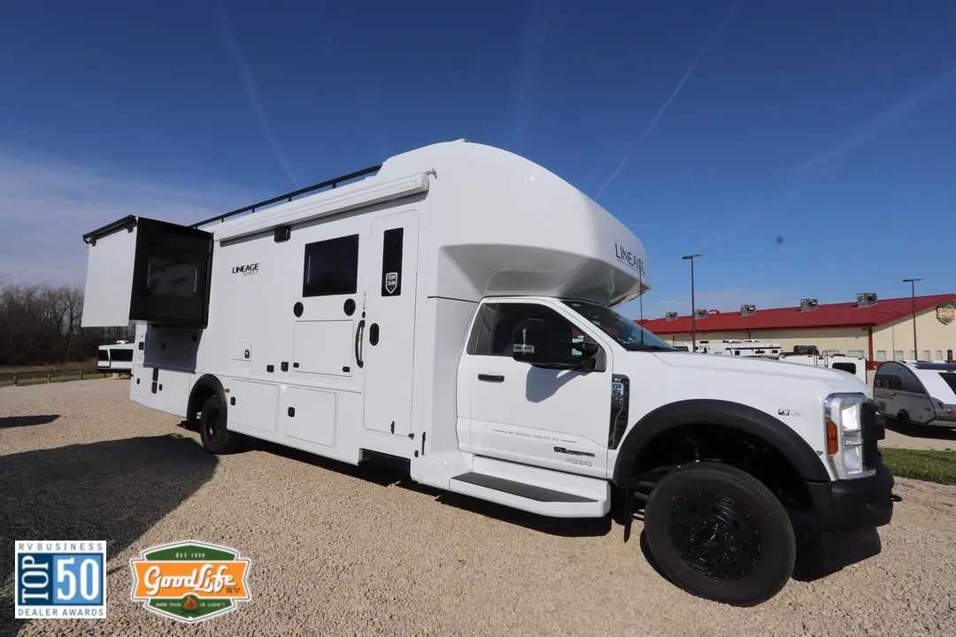 2026 Grand Design Lineage Series F 31ZW - Photo 2