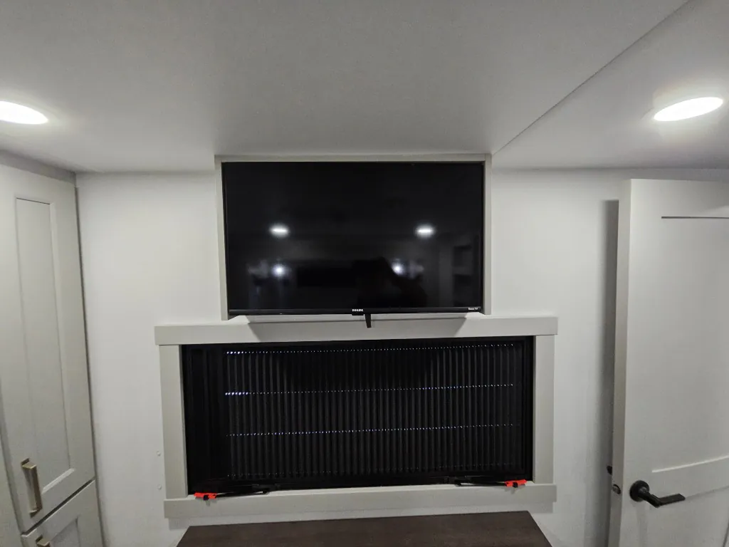 2026 Brinkley Model G 3950, Bedroom photo 8
