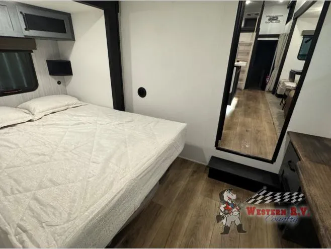 2026 Forest River Puma Vista 421LFT - Photo 3