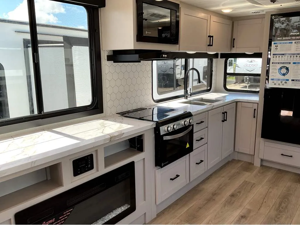 2026 Jayco Jay Feather 30RKB - Photo 4