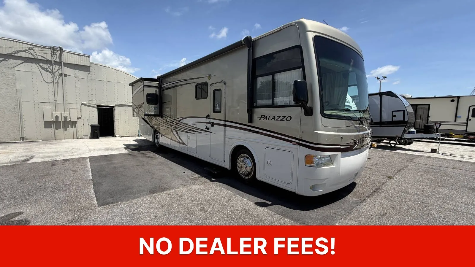 2013 THOR MOTOR COACH PALAZZO 36.1 - Photo 2