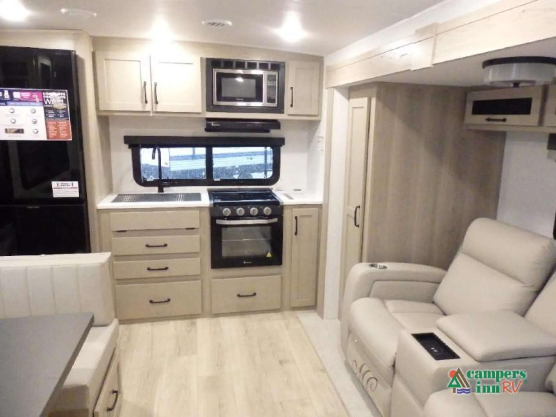 2026 Forest River Rockwood Mini Lite 2515S - Photo 3