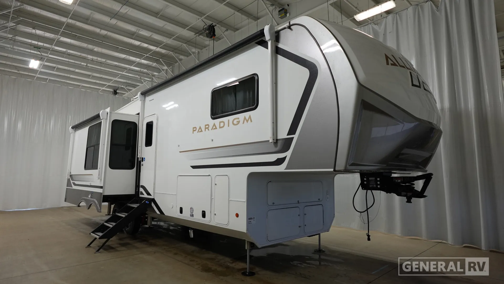 2026 Alliance RV Paradigm 312RK - Photo 2