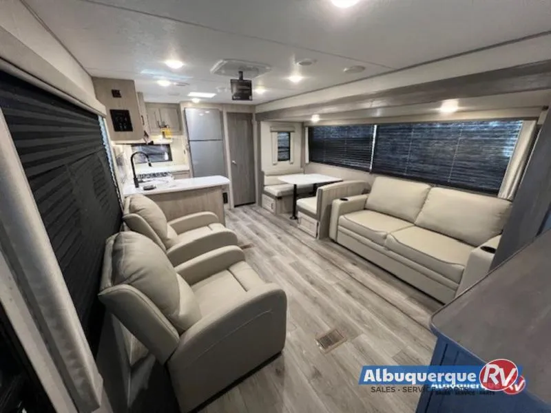 2026 Coachmen Catalina Legacy Edition 283RKS - Photo 4