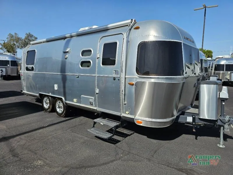 2016 Airstream Flying Cloud 25 - Photo 2