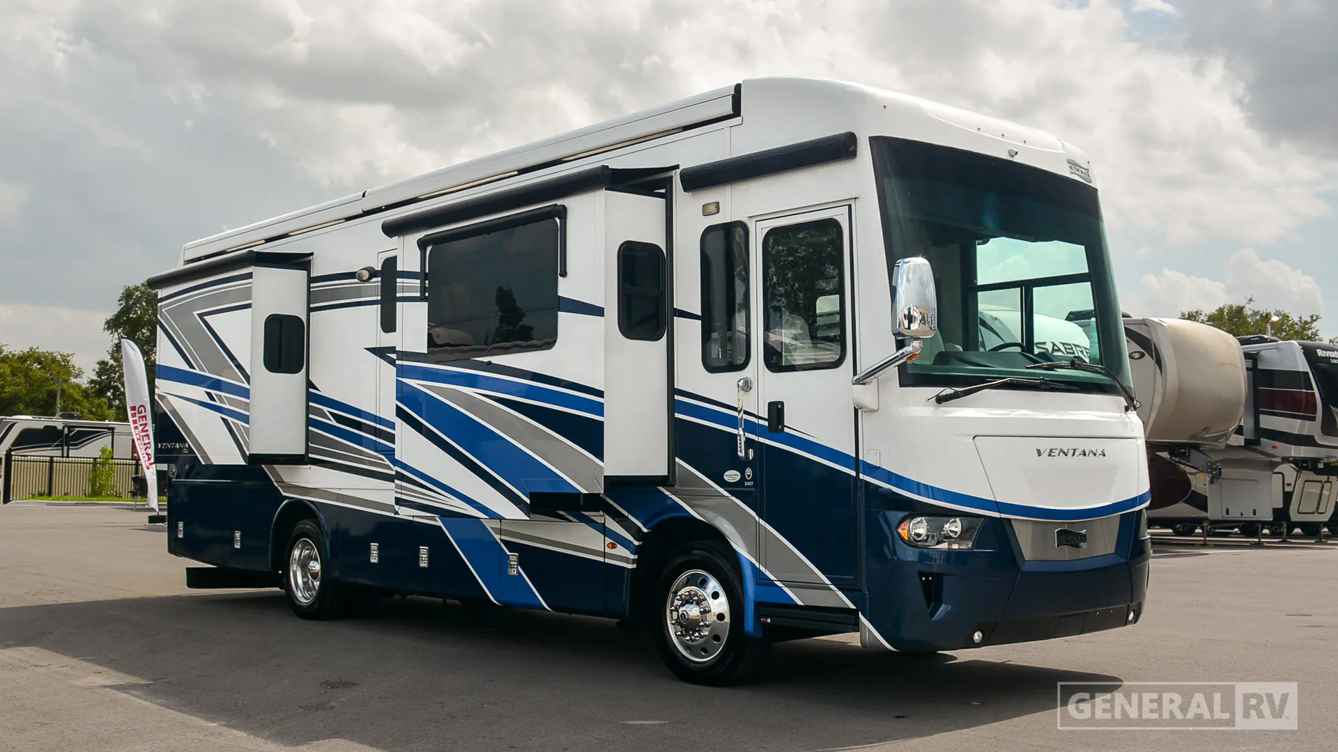 2022 Newmar Ventana 3407 - Photo 2