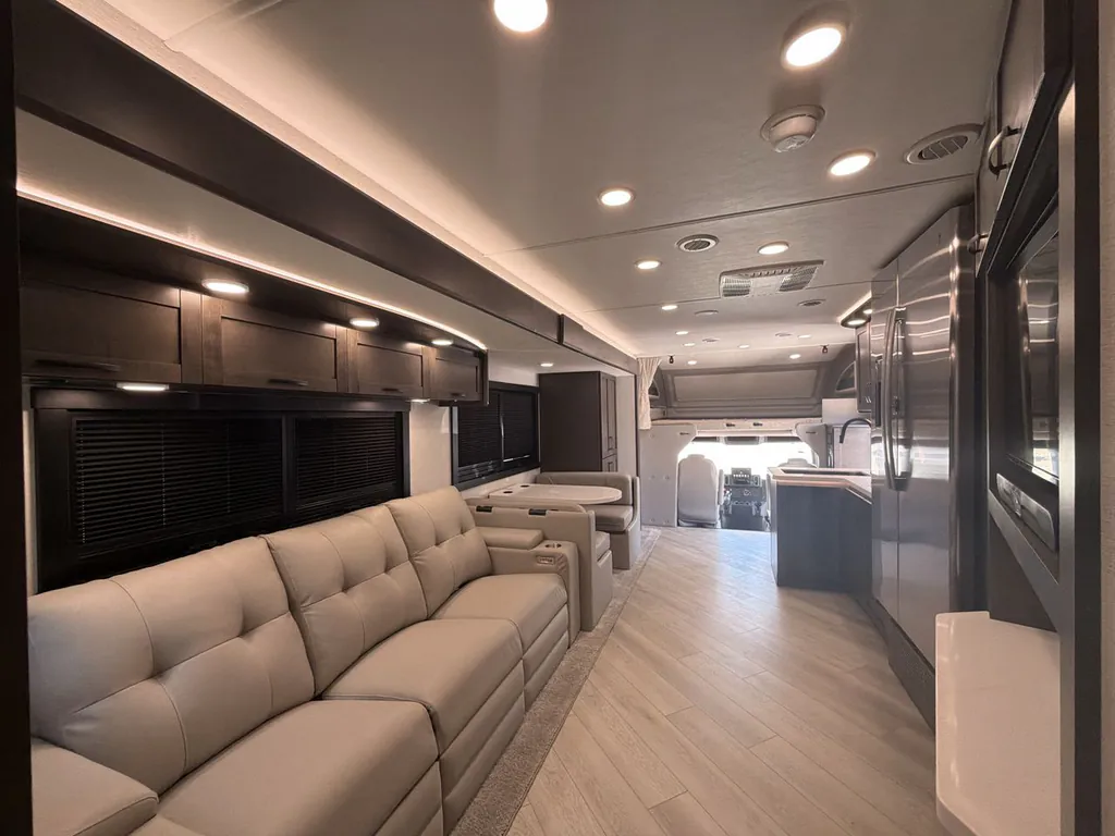 2027 Entegra Coach Accolade 37K, Photos photo 15