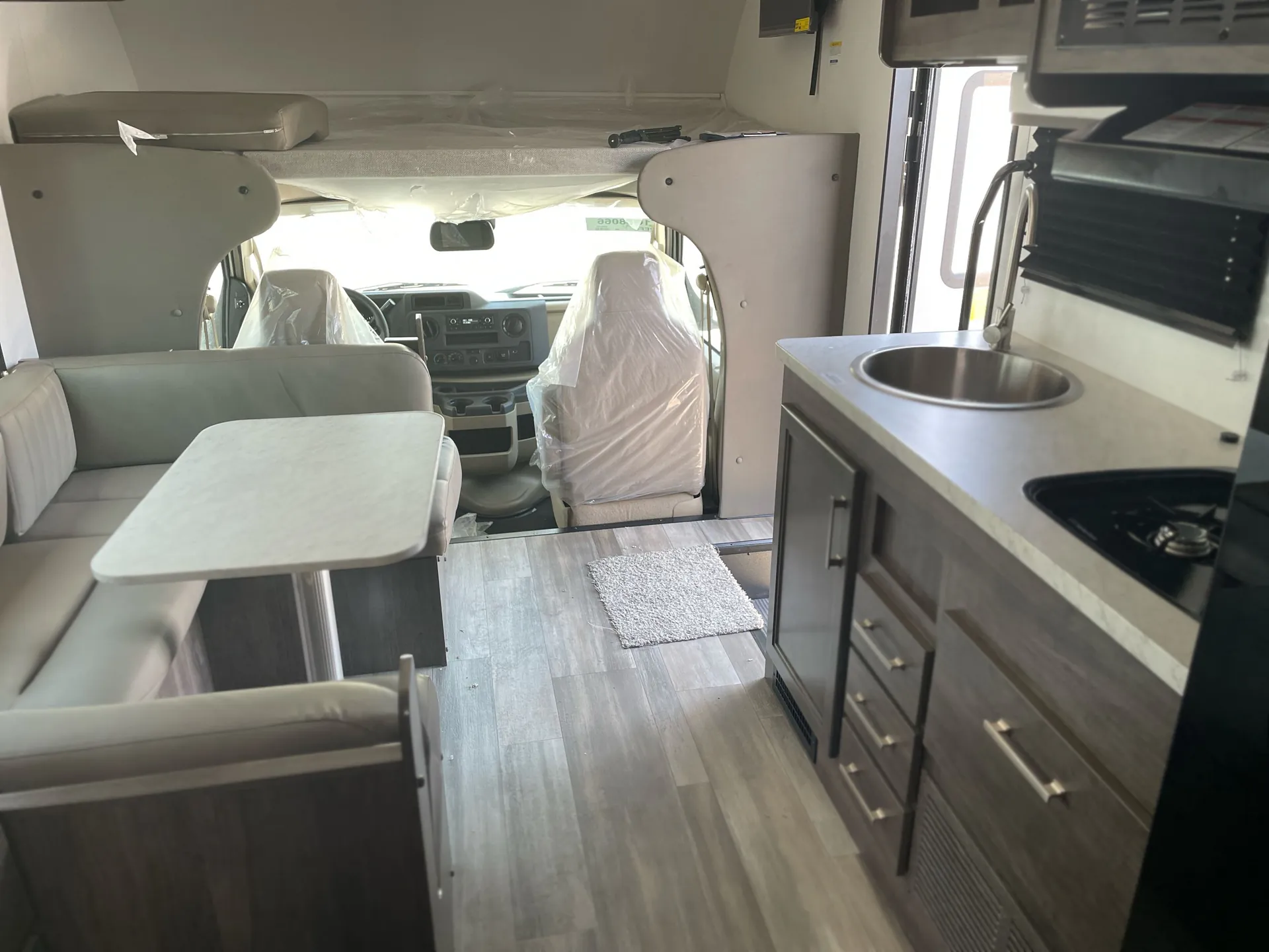2026 entegra coach Odyssey Se 22EF — living area main