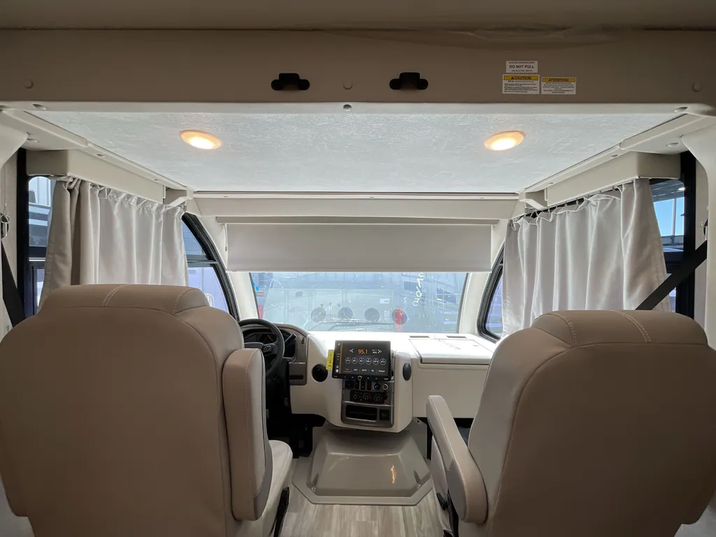 2026 Thor Motor Coach Axis 26.2, Photos photo 12