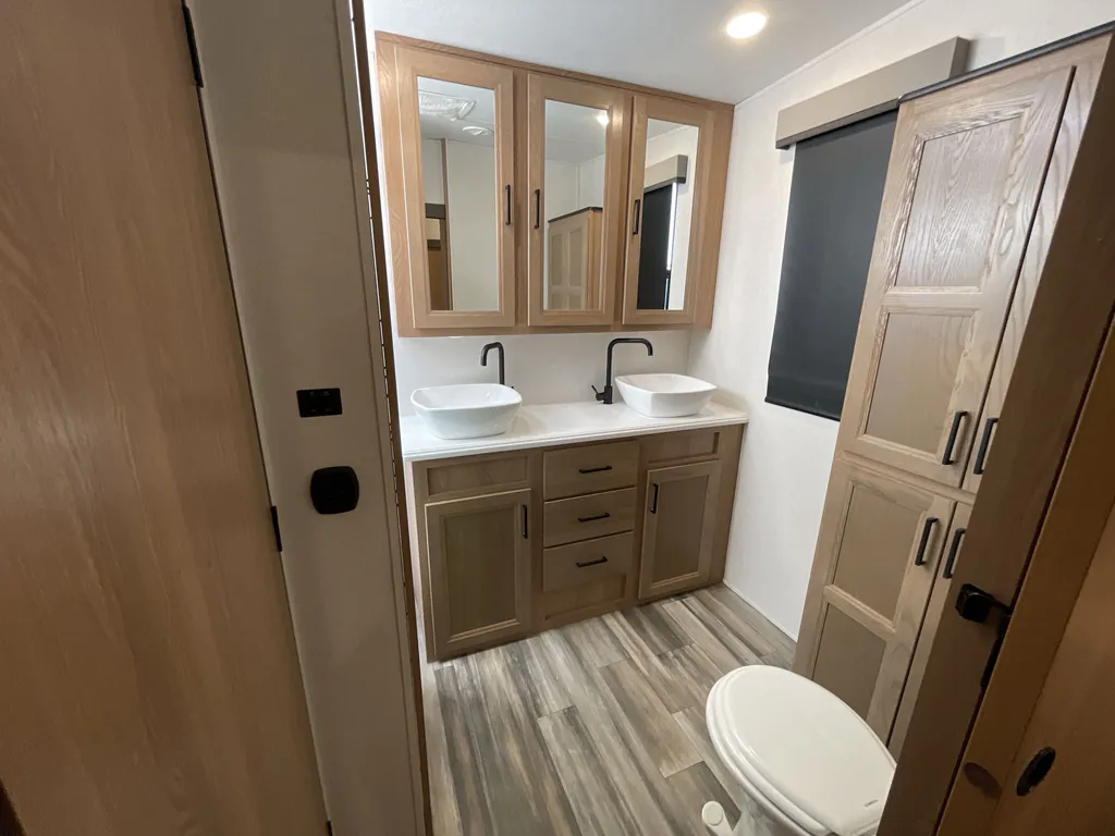 2023 Prime Time Sanibel 3802FLWB, Photos photo 17
