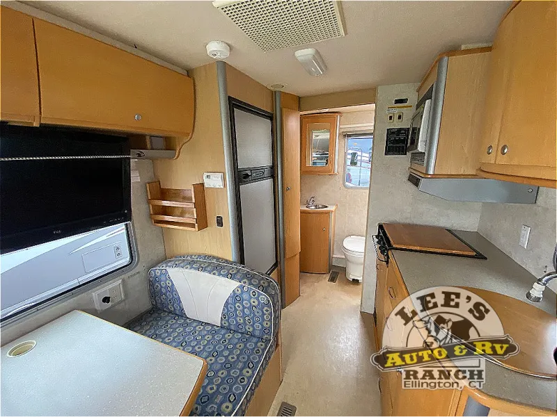 2006 Winnebago View 23H - Main photo