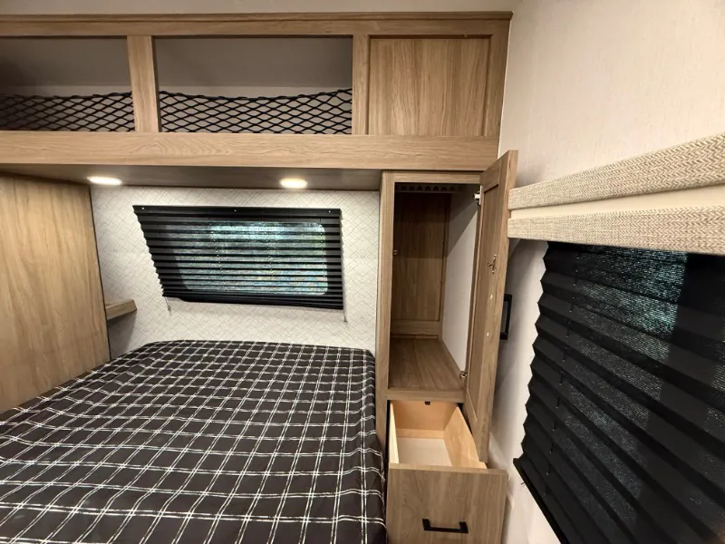 2026 Coachmen Freedom Express Select 18SE, Photos photo 18