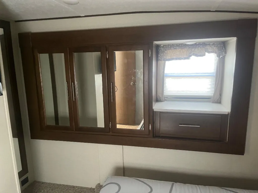 2019 Forest River Wildcat 31BH, Photos photo 24
