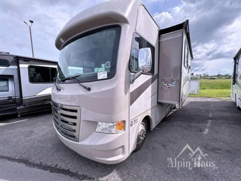 2013 Thor Motor Coach ACE Used    29.2 - Photo 4