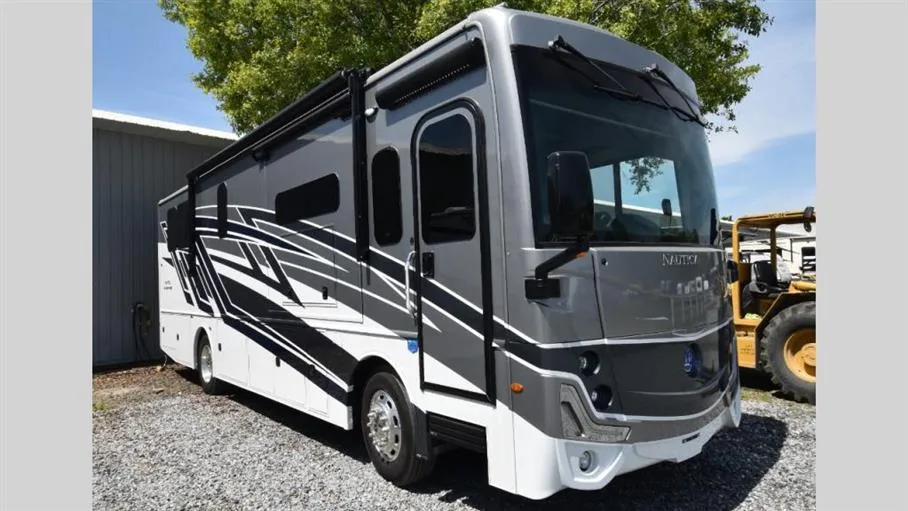 2024 Holiday Rambler Nautica 33TL - Photo 2