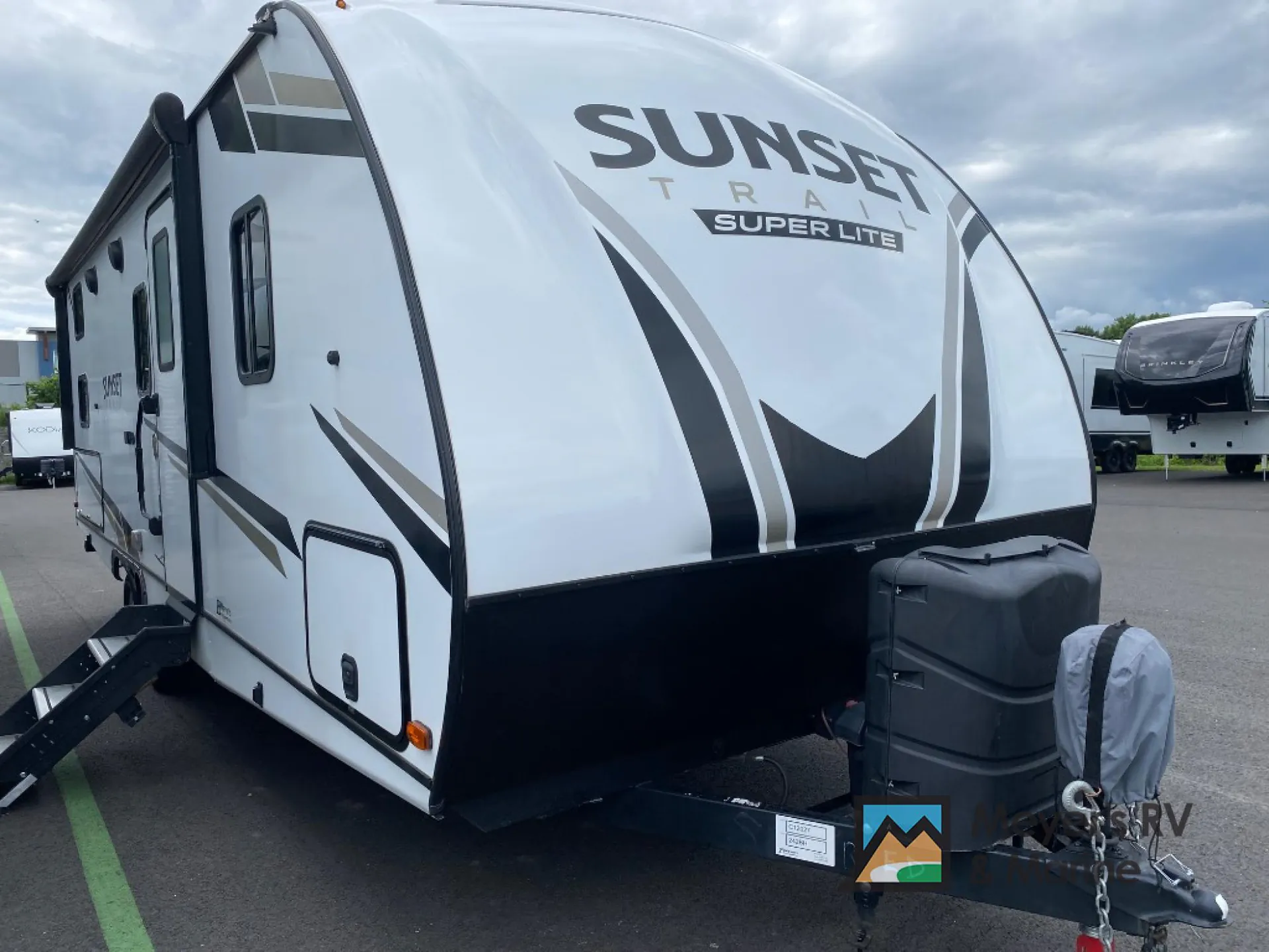 2022 CrossRoads Sunset Trail Super Lite 242BH dealer photo 1 from Meyer's RV