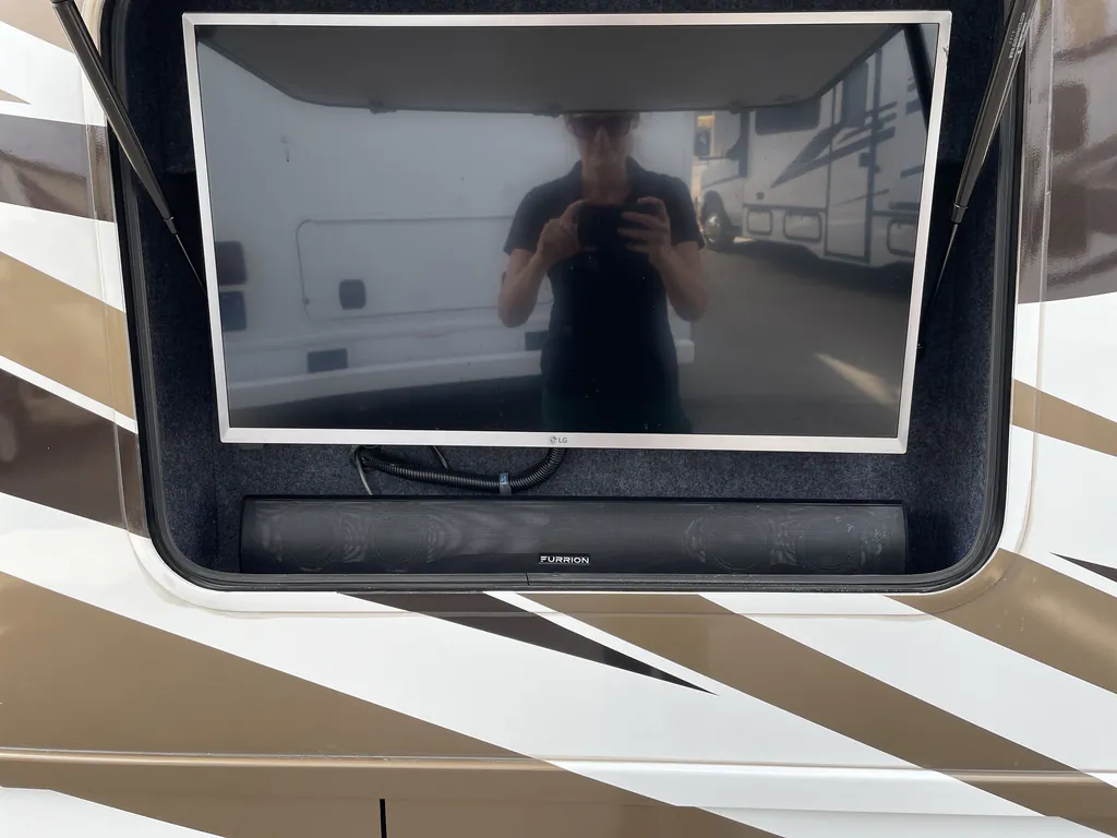 2018 Tiffin Wayfarer 24 TW, Photos photo 19