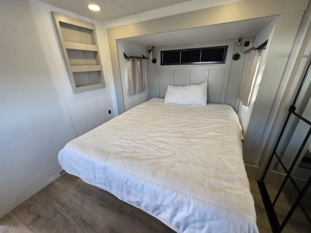 2024 Brinkley Model G 3500, Photos photo 64