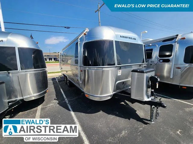 2025 Airstream Trade Wind 25FB - Photo 2
