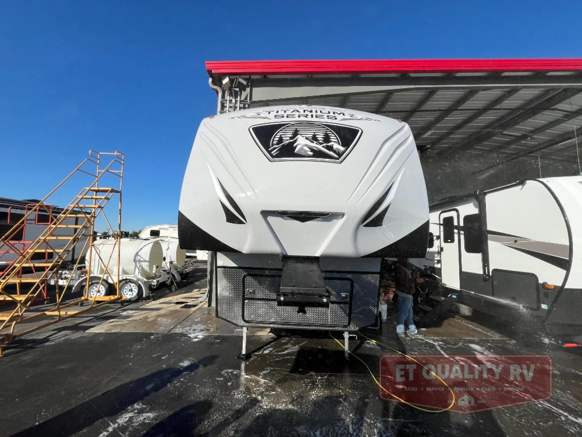 2026 Outdoors RV Glacier Peak Titanium Series F26RDS - Photo 3