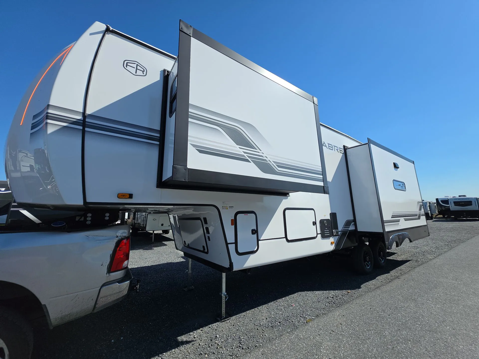 2027 Forest River Sabre 32RL - Photo 4