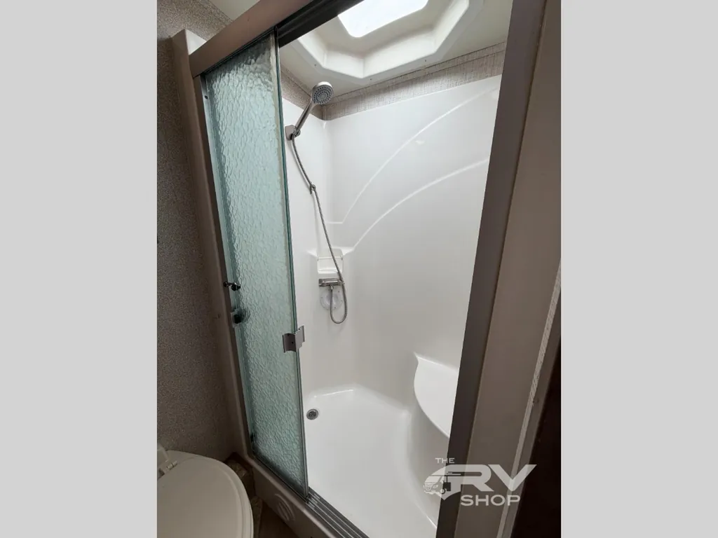 2019 Forest River Georgetown 5 Series GT5 36B5, Photos photo 25
