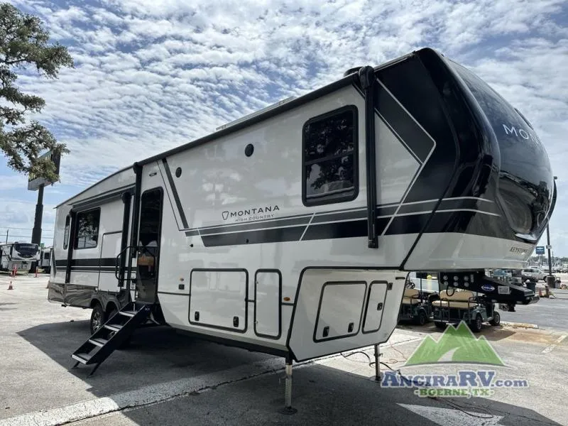 2026 Keystone Montana High Country 325RK - Photo 4