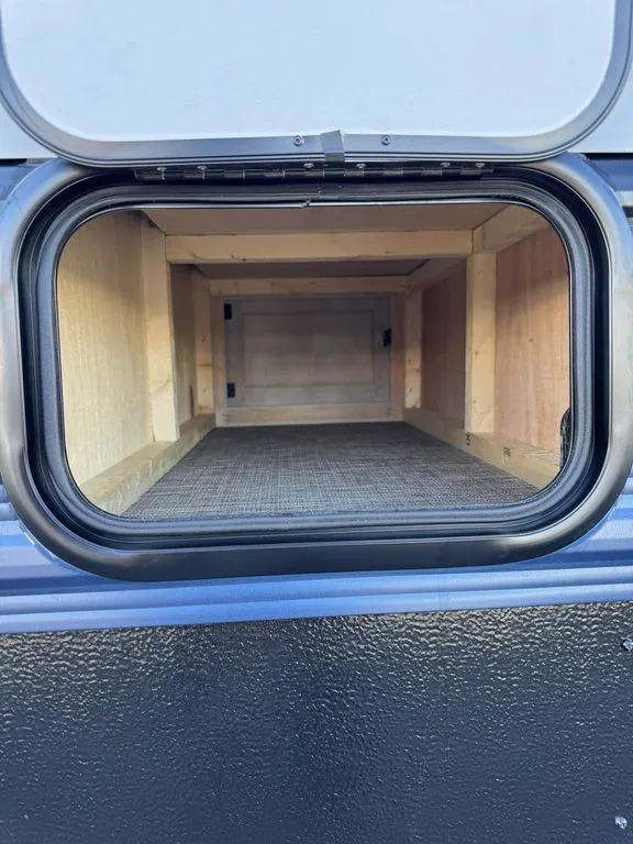 2027 Palomino Puma 337BH, Photos photo 101