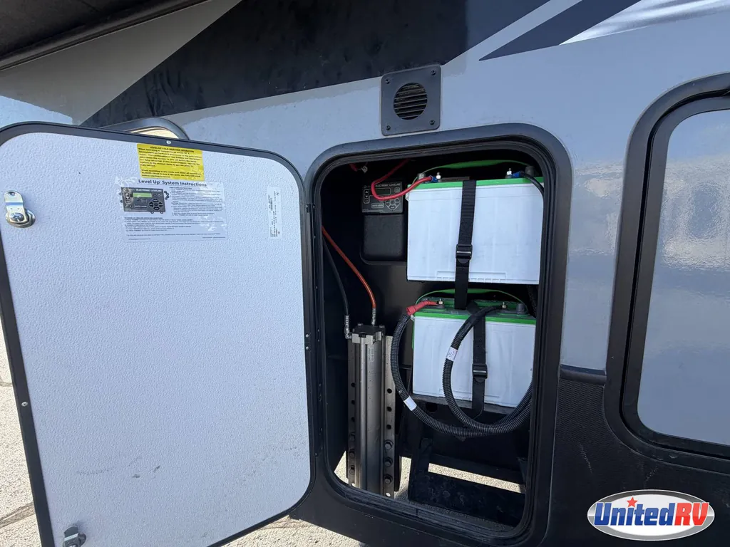 2020 Keystone Raptor 415, Photos photo 10