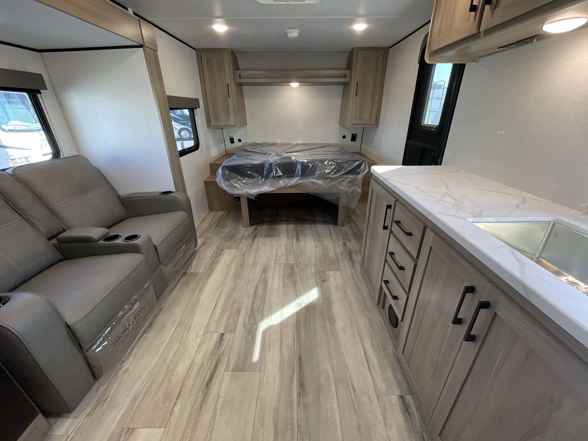 2026 Keystone Coleman Light 18RX — living area main