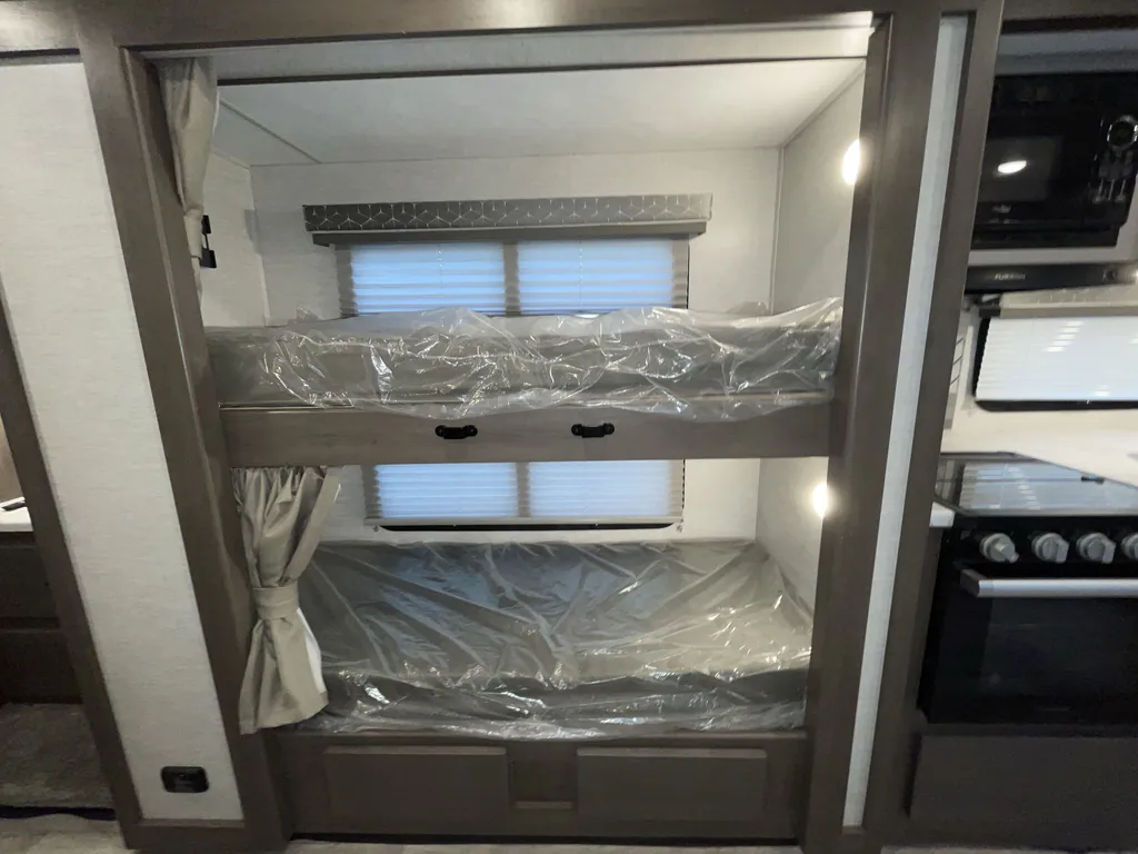 2024 Thor Motor Coach Freedom Traveler A32, Photos photo 14