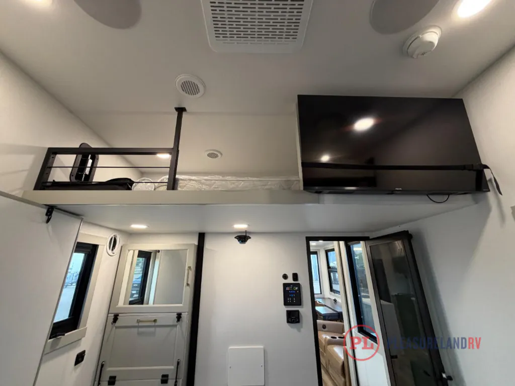 2025 Brinkley Model G 4100, Photos photo 11