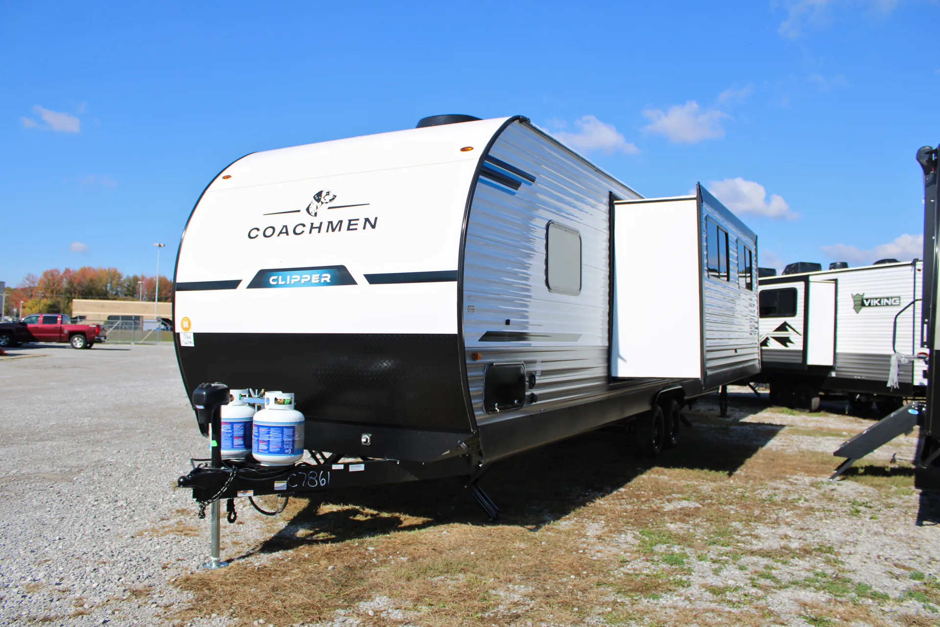 2026 Coachmen Clipper 262DBS - Photo 3
