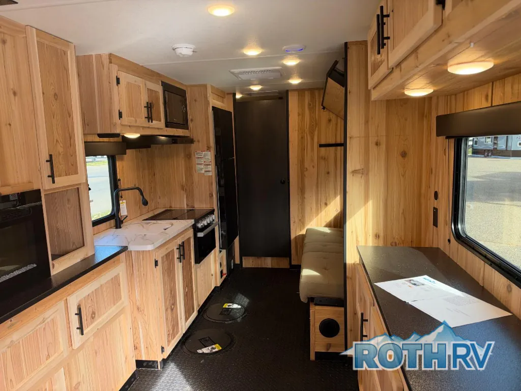 2027 Forest River Cherokee Grey Wolf 21GP, Photos photo 9