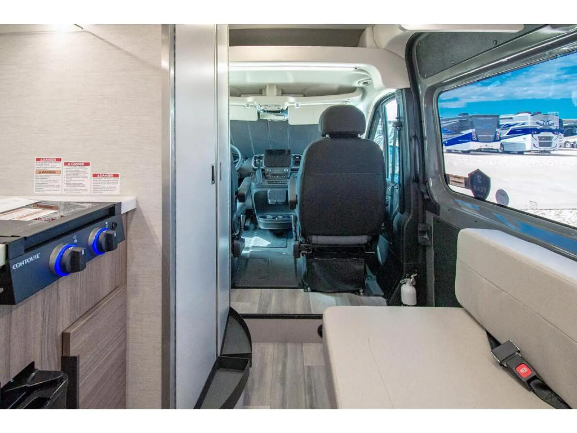 2027 Thor Motor Coach Rize 18ZS - Photo 3