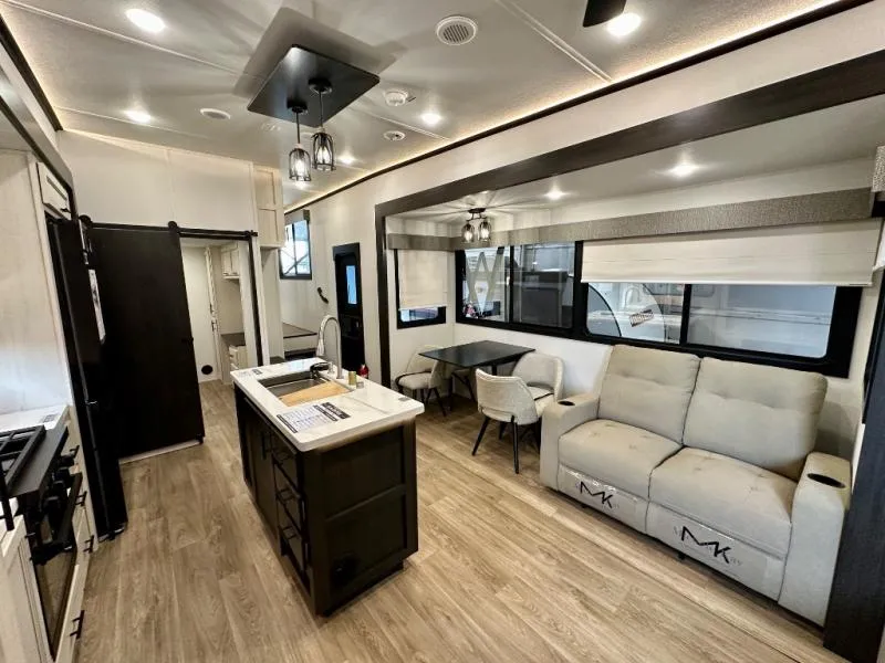 2027 Forest River Sabre 36FLX - Photo 4