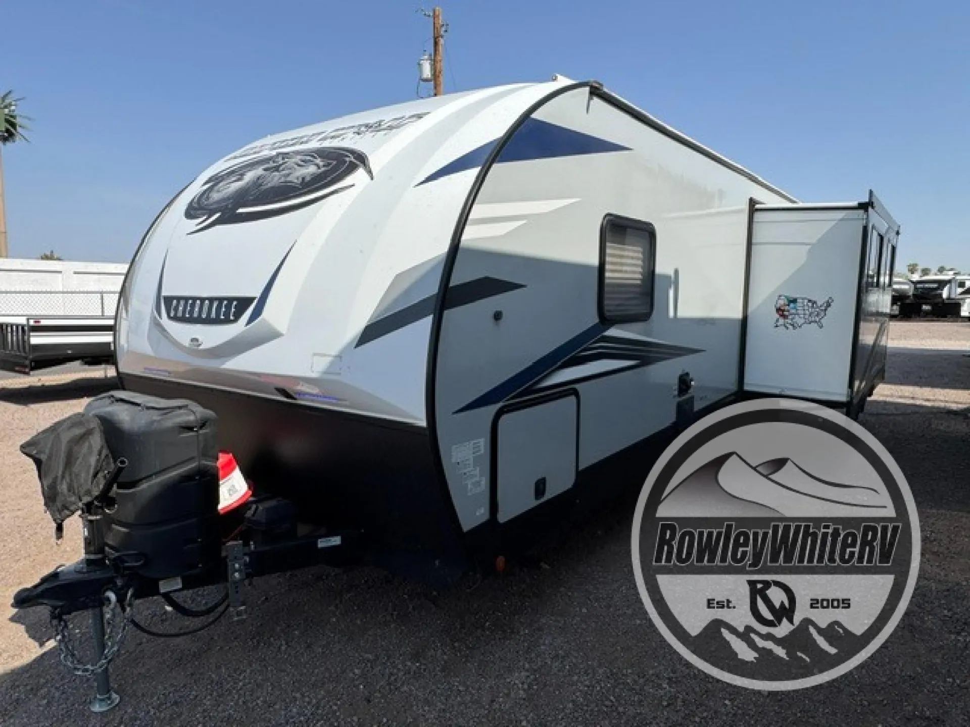 2021 Forest River Cherokee Alpha Wolf 27RK-L — Photo 7