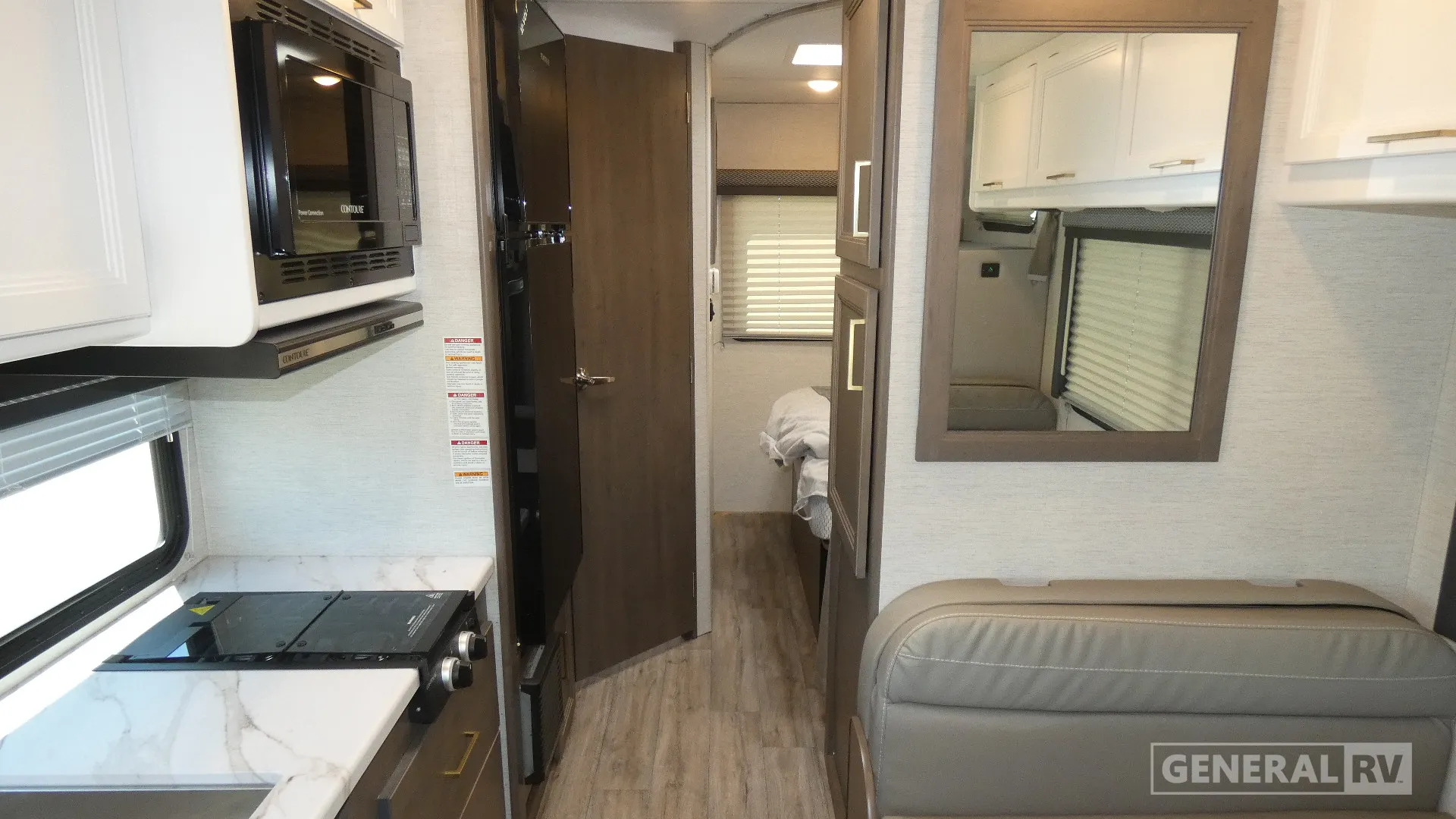 2025 Thor Motor Coach Four Winds ESpec 22Z - Photo 3