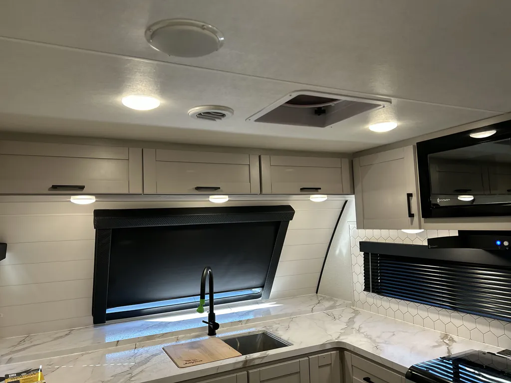 2026 Jayco Jay Feather 26FK, Photos photo 13