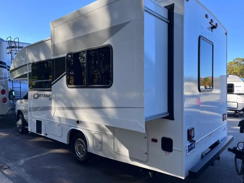 2026 Entegra Coach Odyssey SE 22CF - Photo 4
