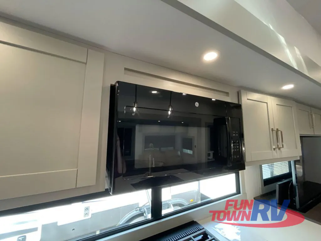 2026 Brinkley Model Z 3420, Photos photo 7