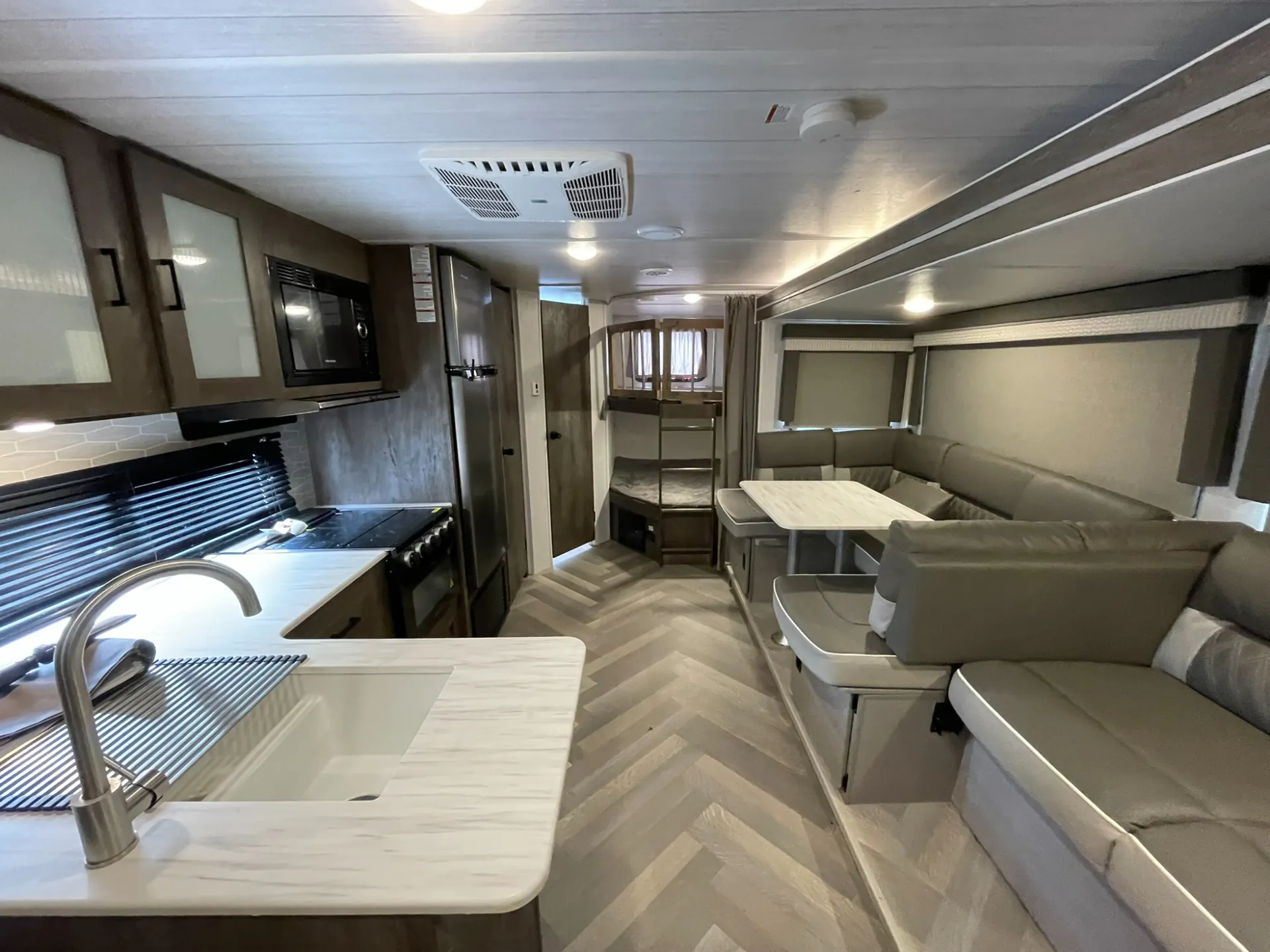 2022 Forest River Salem Cruise Lite 263BHXL - Photo 2