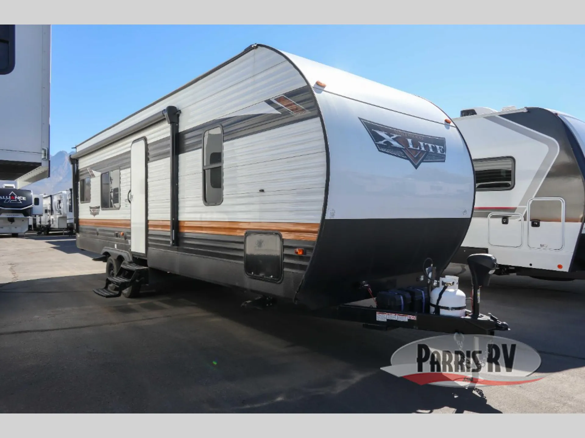 2023 Forest River Wildwood X-Lite 251SSXL - Photo 2