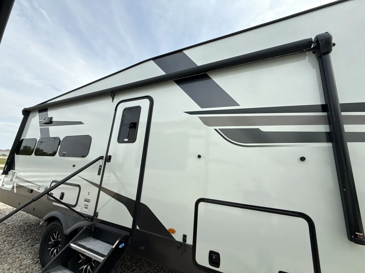 2026 Forest River Rockwood Signature 301RK - Photo 3