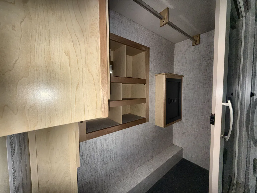 2021 Newmar New Aire 3543, Photos photo 22