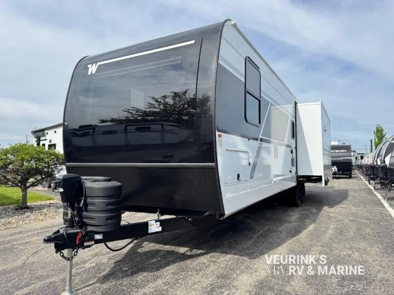 2026 Winnebago Thrive 29RLO - Photo 4