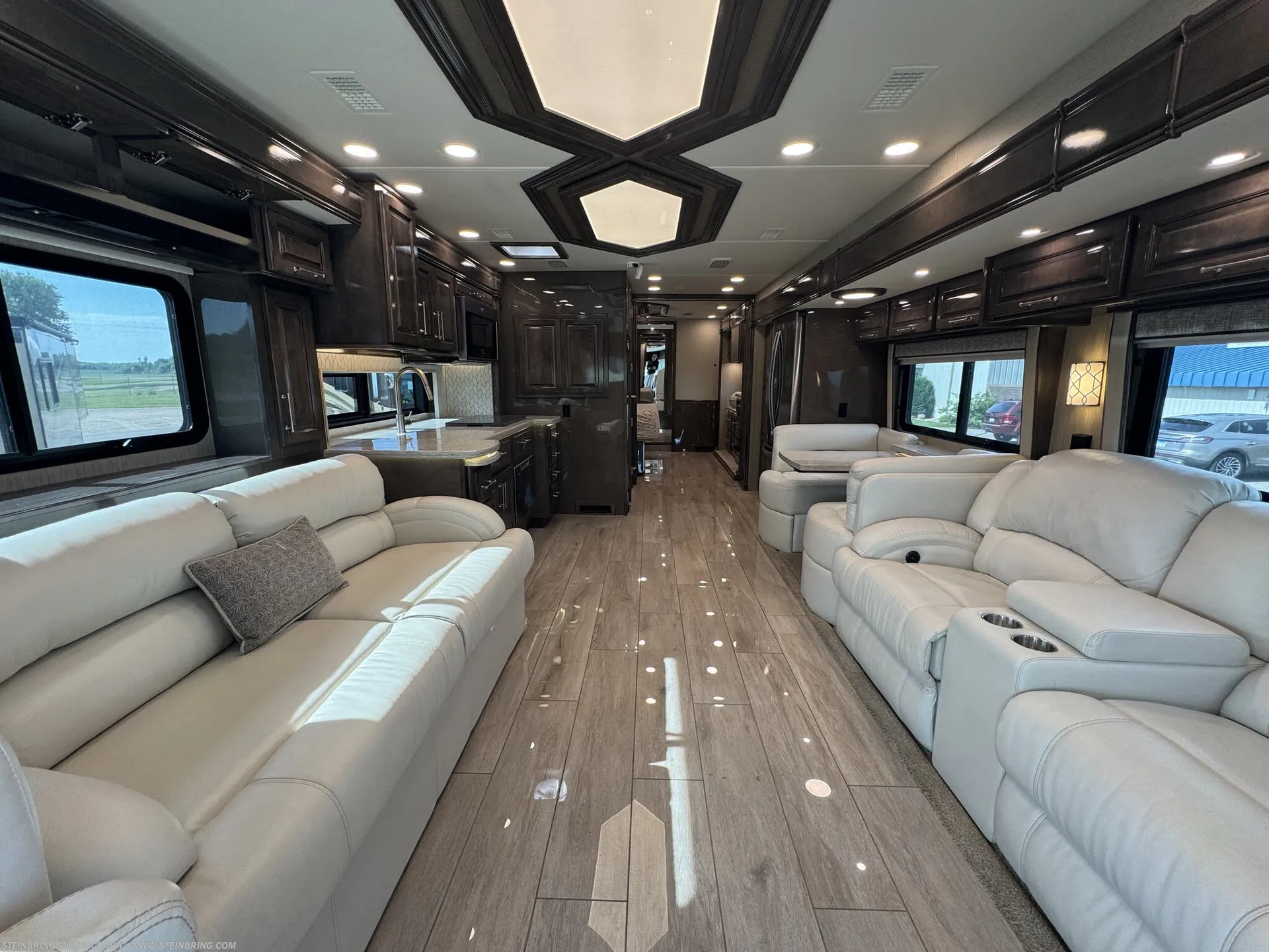 2021 Entegra Coach Aspire 44W - Photo 3
