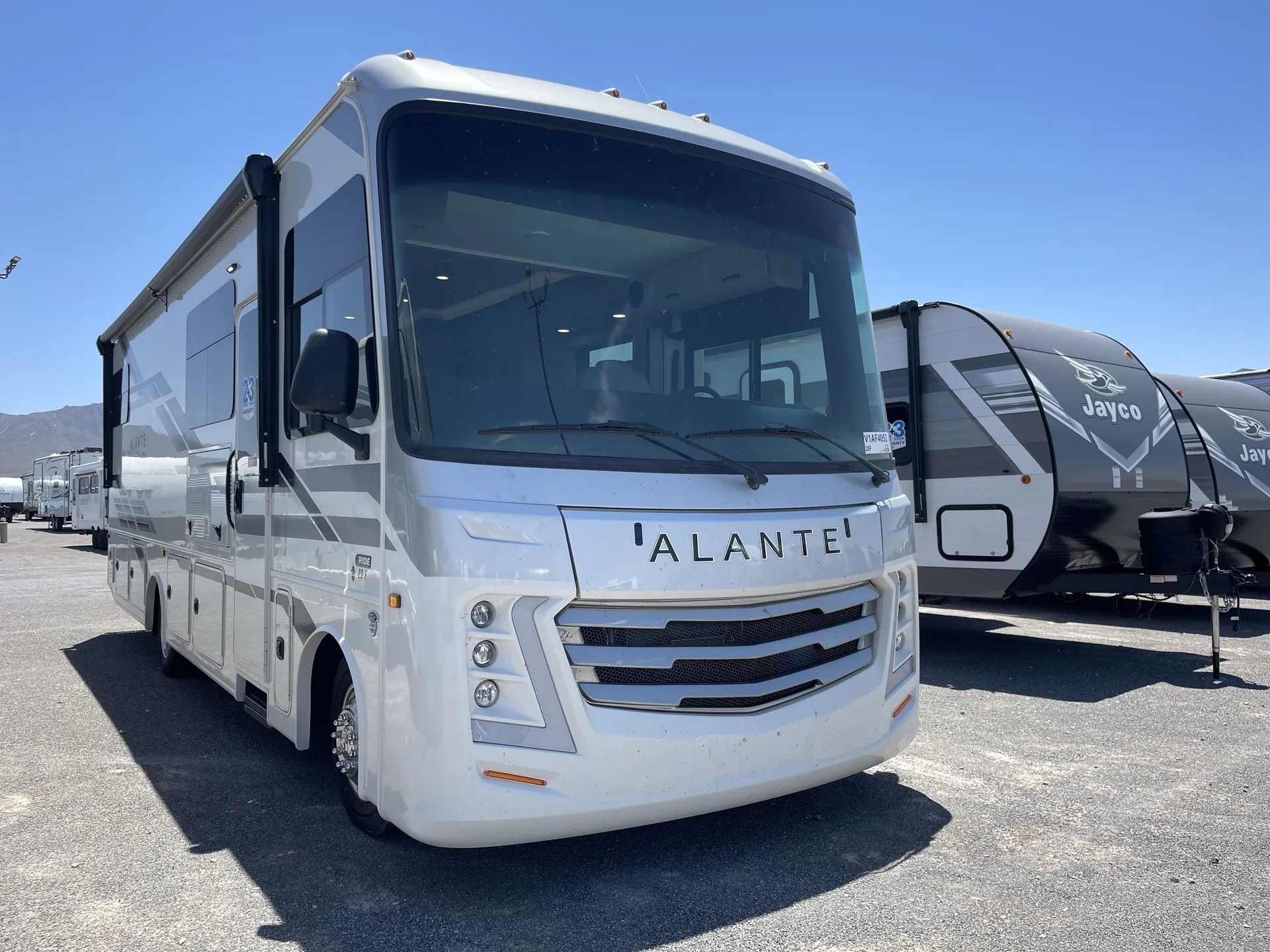 2027 Jayco Alante 29F exterior